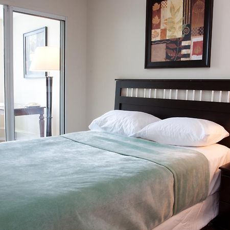 Glen Grove At Maple Leaf Aparthotel Toronto Kamer foto